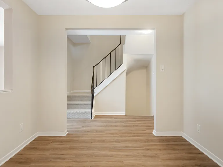 2190 Halifax Dr #14 — Photo 10
