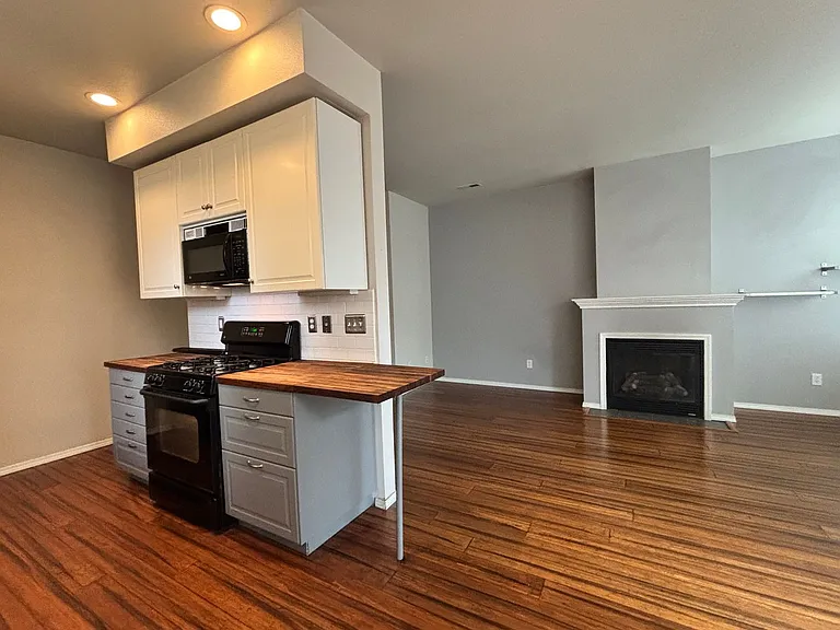 6931 N Borthwick Ave — Photo 7