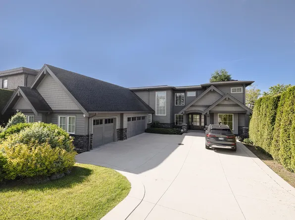 14378 Blackburn Ave, White Rock, BC V4B 3A1