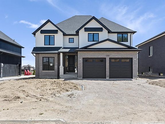 2nd image of 1198 Campana Cres