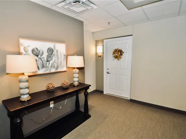 2651 NW Barry Rd Unit 218, Kansas City, MO 64154