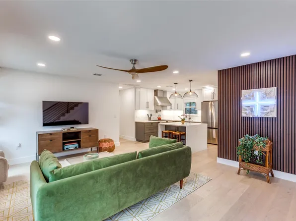 2209 Fair Oaks Dr, Austin, TX 78745