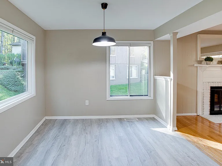 12303 Mulberry Ct — Photo 13