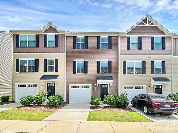 4th image of 6320 Cutwater Cir