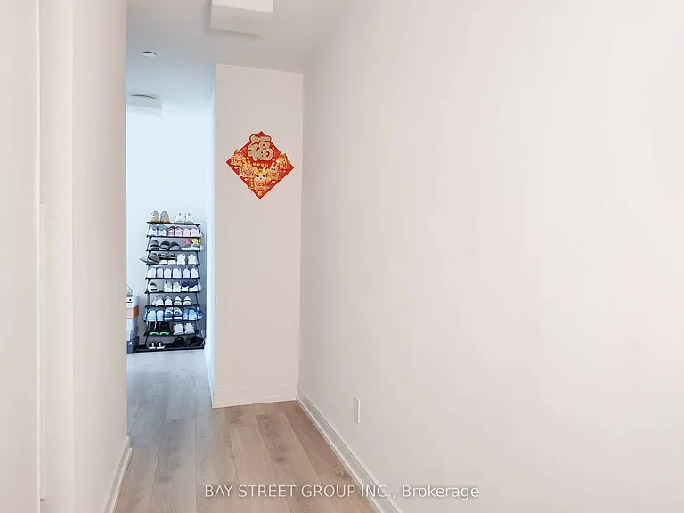 3 Gloucester St #2 — Photo 2