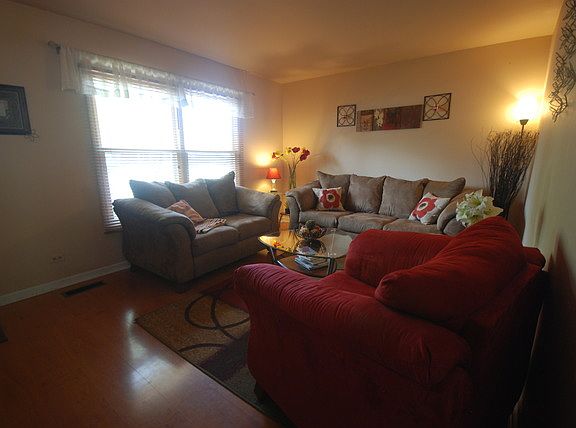4th image of 308 Whispering Hills Dr