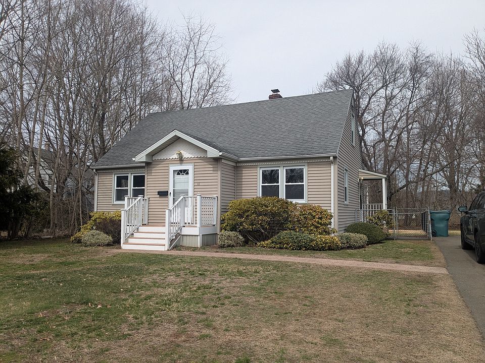 1st image of 18 Pinewood Rd