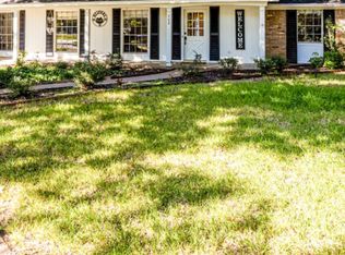 702 Adams Ln, Kaufman, TX 75142