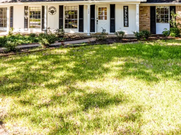 702 Adams Ln, Kaufman, TX 75142