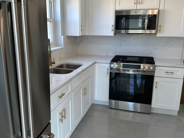 8849 N Wisner St APT 2