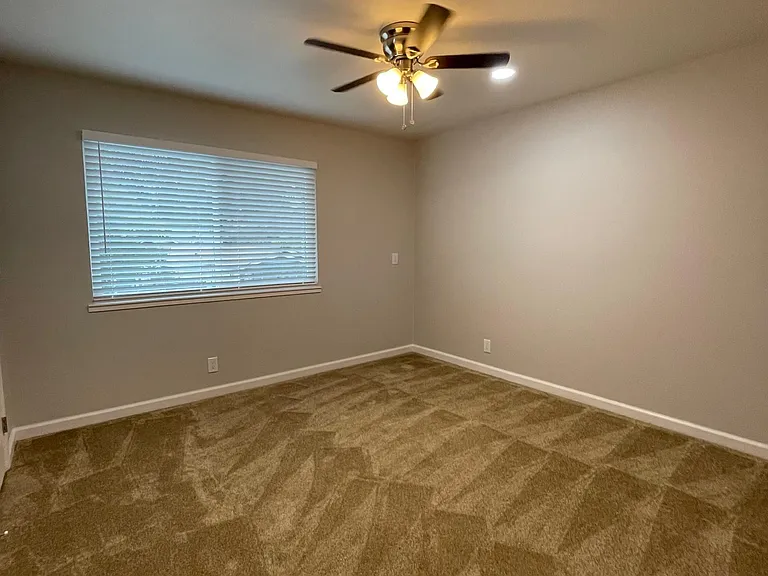 1503 Berrellesa St — Photo 11