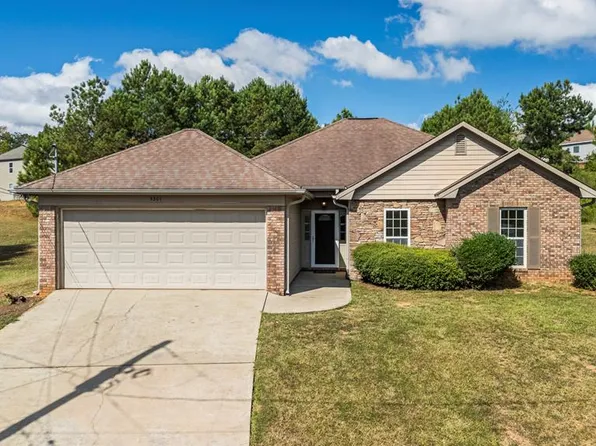 5301 Roundabout Dr, Columbus, GA 31907