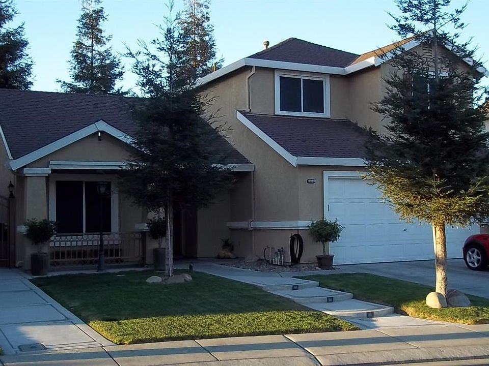 1st image of 16710 Emerson Ct