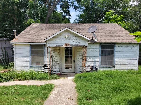 115 Buchanan St, Whitesboro, TX 76273