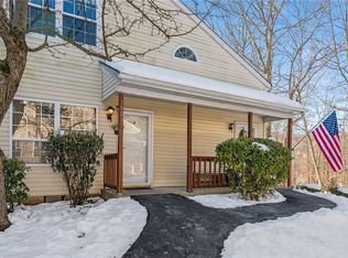 1903 Rosewood Ct, Highland Mills, NY
