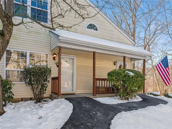 1903 Rosewood Court, Highland Mills, NY 10930