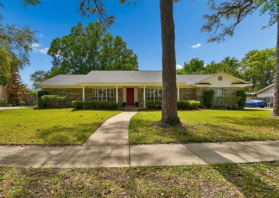 1st image of 354 W HORNBEAM DRIVE