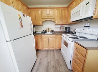76 Burwood Ave #2, Stamford, CT 06902