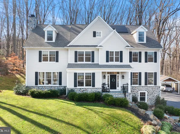 726 Mancill Rd, Wayne, PA 19087