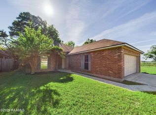 141 Country Garden Ln, Lafayette, LA 70507