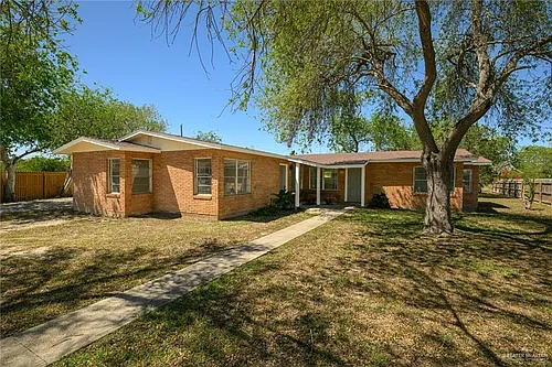1823 Warren St Photo 1
