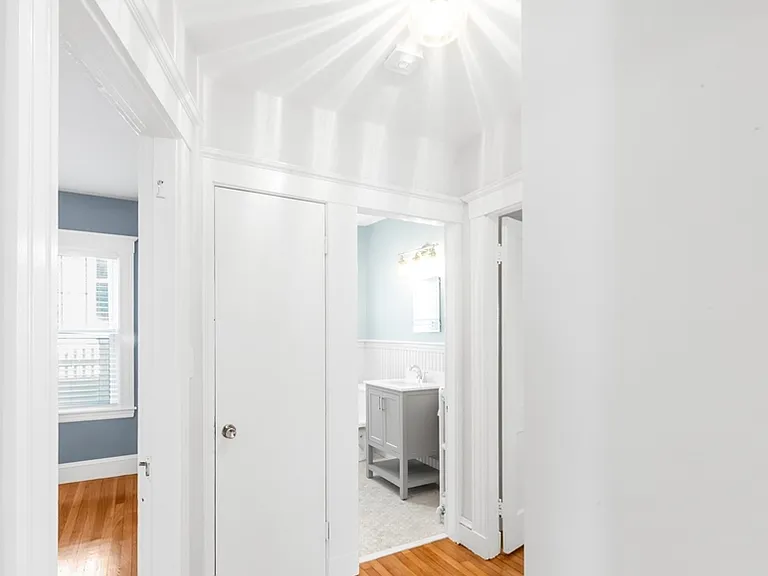 67 Robert St #1 — Photo 10