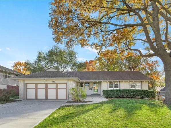16105 E 38th St S, Independence, MO 64055