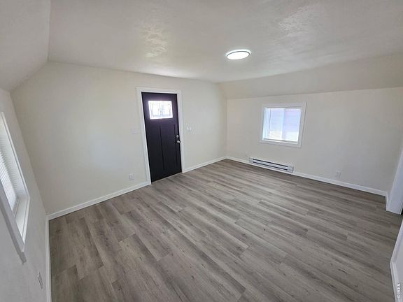 2nd image of 425 N 3rd Ave