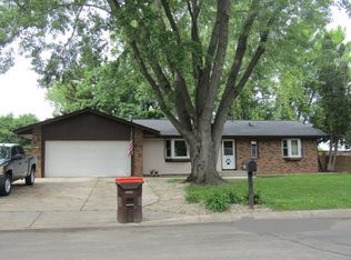 8198 Hames Rd S, Cottage Grove, MN 55016