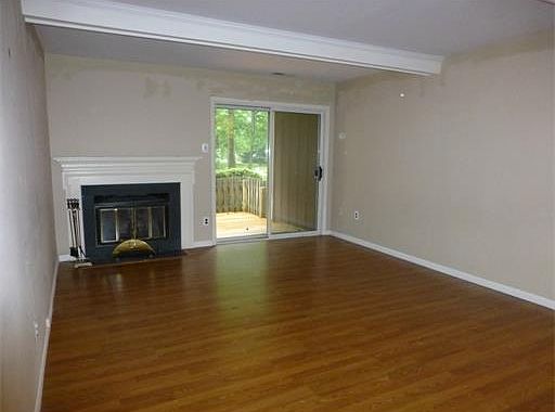 2nd image of 9 Wynwood Dr