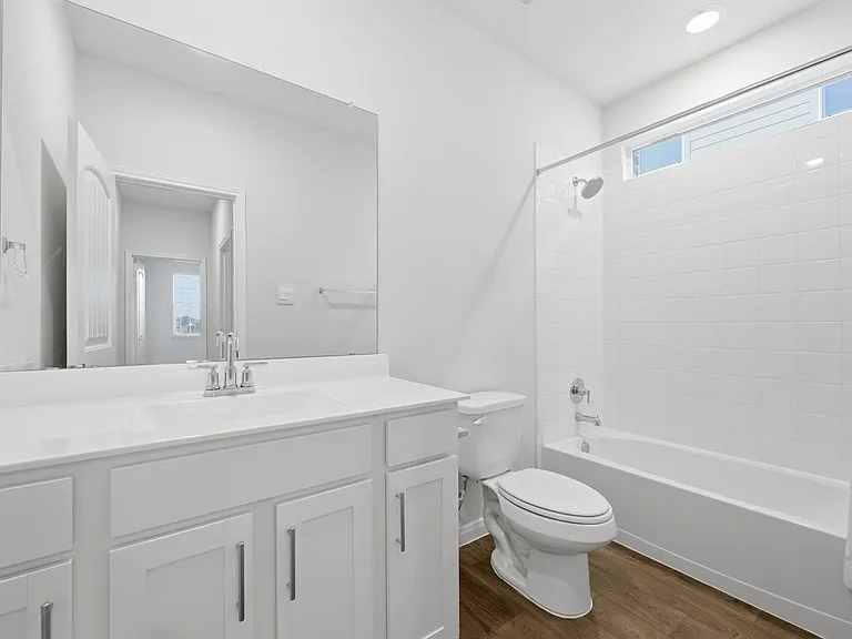 129 Briggs Ln — Photo 16