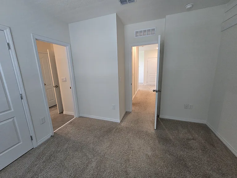 1301 Isleta Loop #1301 — Photo 25