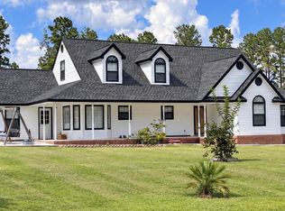 607 N Cherokee Hills Dr, Douglas, GA 31533