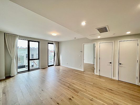 1st image of 14-33 31st Ave #5G