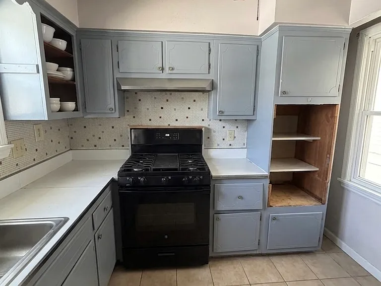 1122 Pierce Ave #1 — Photo 3