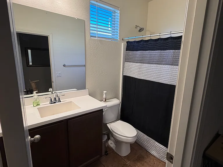 17621 W Daley Ln — Photo 14