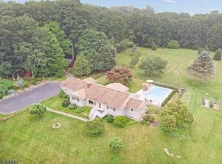 143 E Valley Brook Rd, Long Valley, NJ 07853
