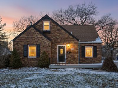 2712 49th St, Des Moines, IA, 50310