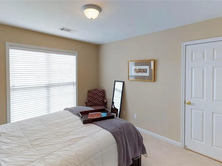 9243 Whispine Ct — Photo 38