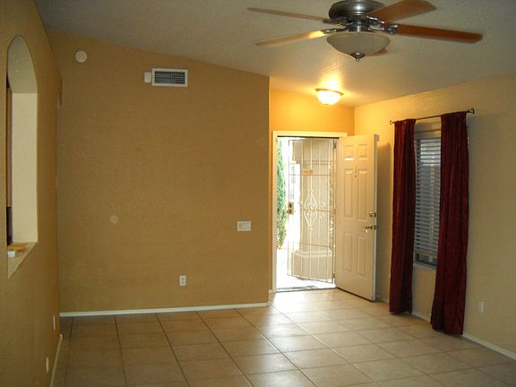 3rd image of 539 W Bluefield Ave