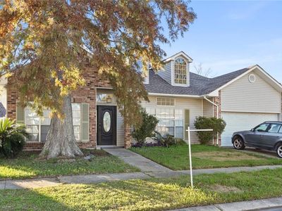 2052 Vineyard Ln, Harvey, LA, 70058