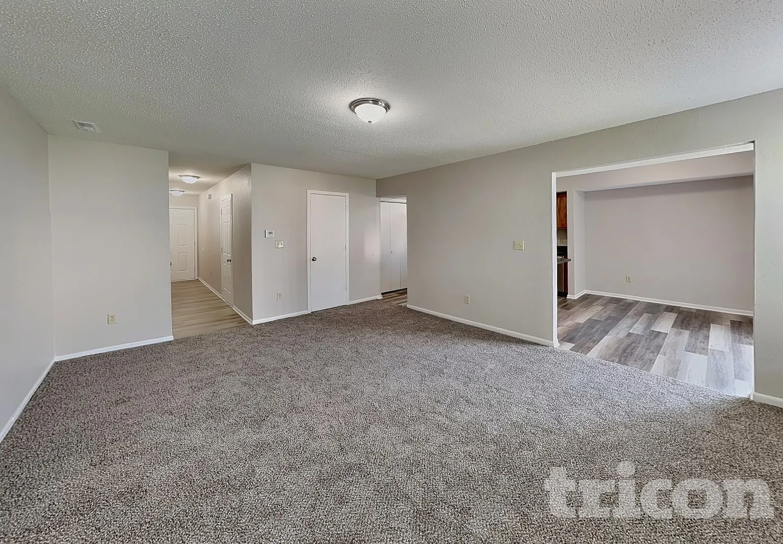 4244 Village Trace Drive Indianapolis IN — Photo 3