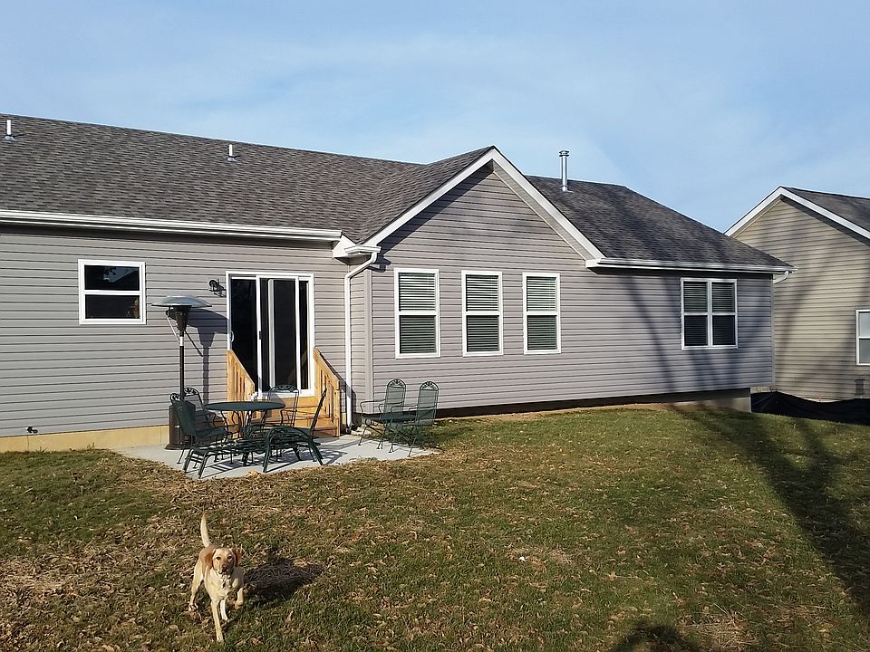2nd image of 132 Liberty Grove Dr