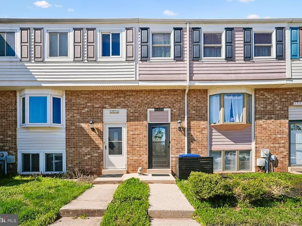 17532 Kohlhoss Rd, Poolesville, MD 20837