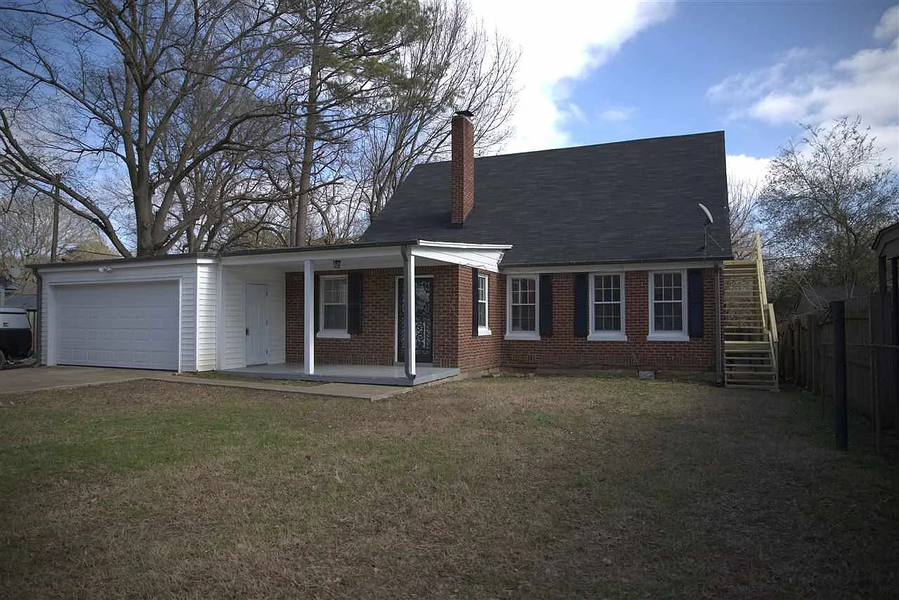 1 bed, 1.0 bath, 750 sqft, $800 — Photo 1