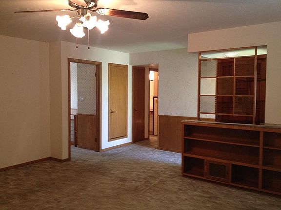 2nd image of 1111 S Pershing Ave