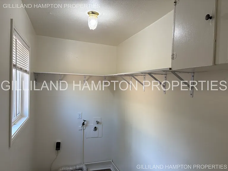 725 SW 7th St — Photo 20