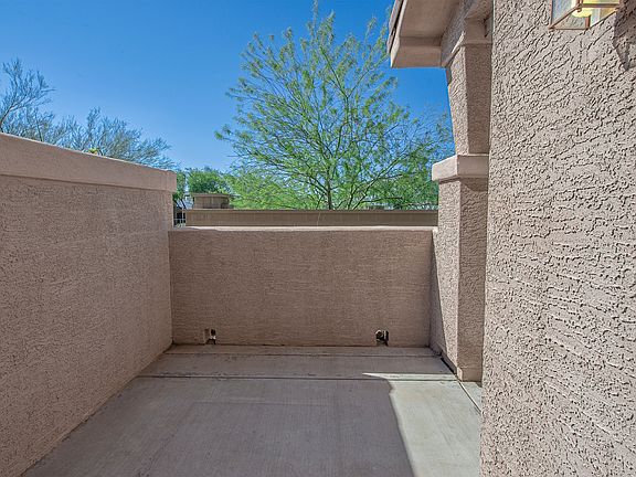 2nd image of 42424 N Gavilan Peak Pkwy #5901