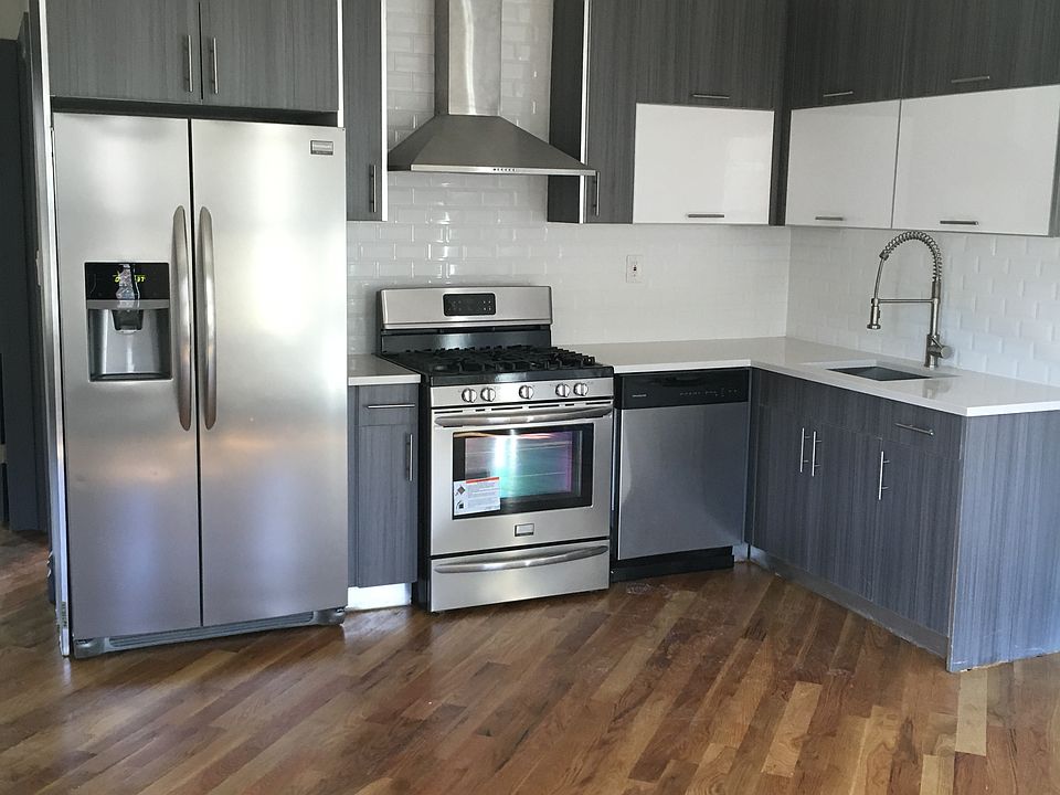 1st image of 124 Somers St