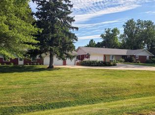 15414 Woodrow Rd, Green Valley, IL 61534